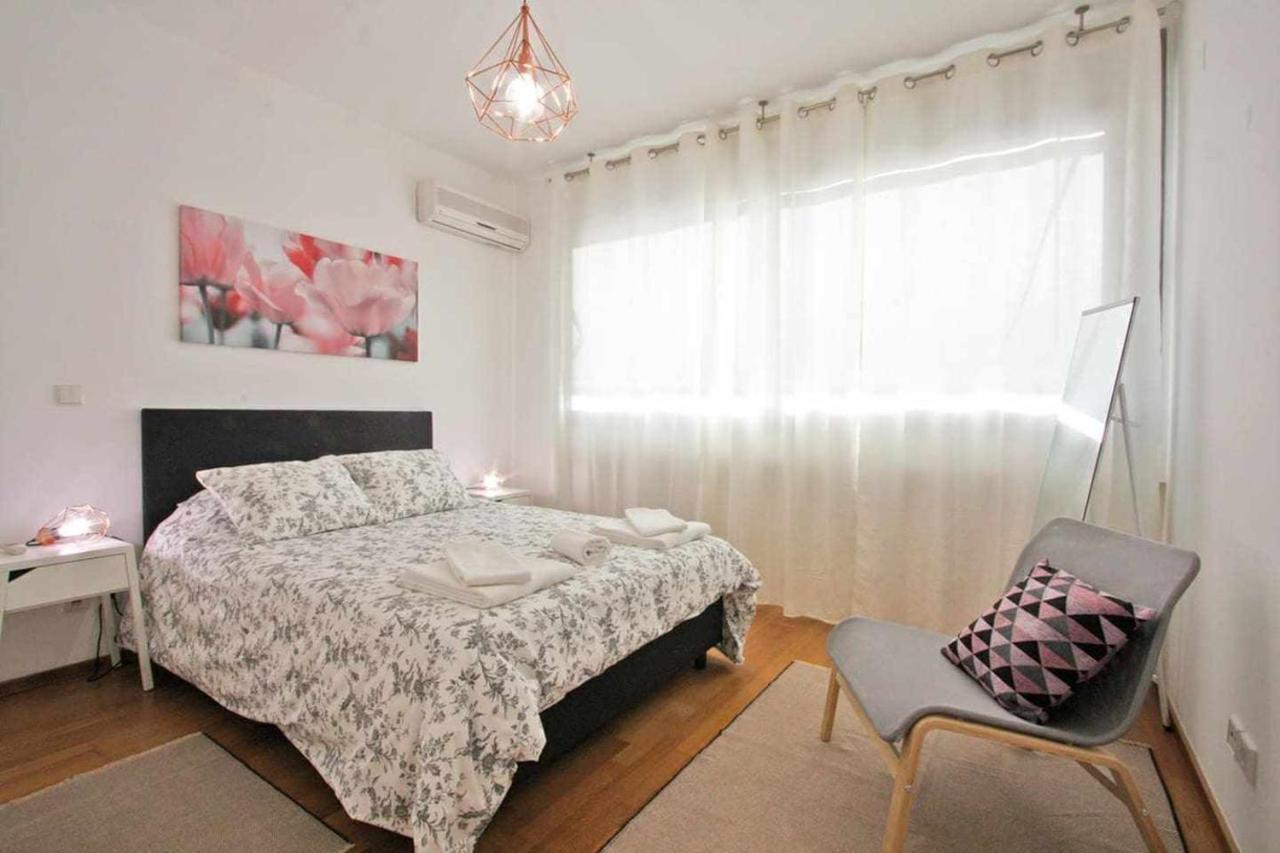Believe In Dream Apart Contemporaneo Com Piscina Tavira Exterior photo